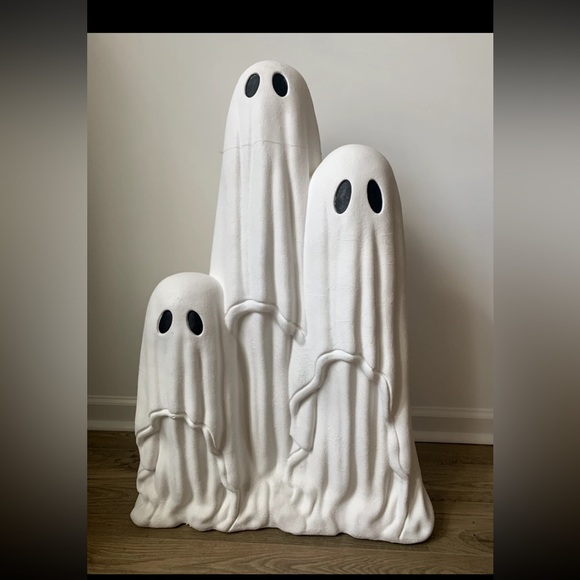 Ghost Trio LED Halloween Decor  32” Viral Tiktok Cheesecloth Ghost 2025 - Picture 1 of 4